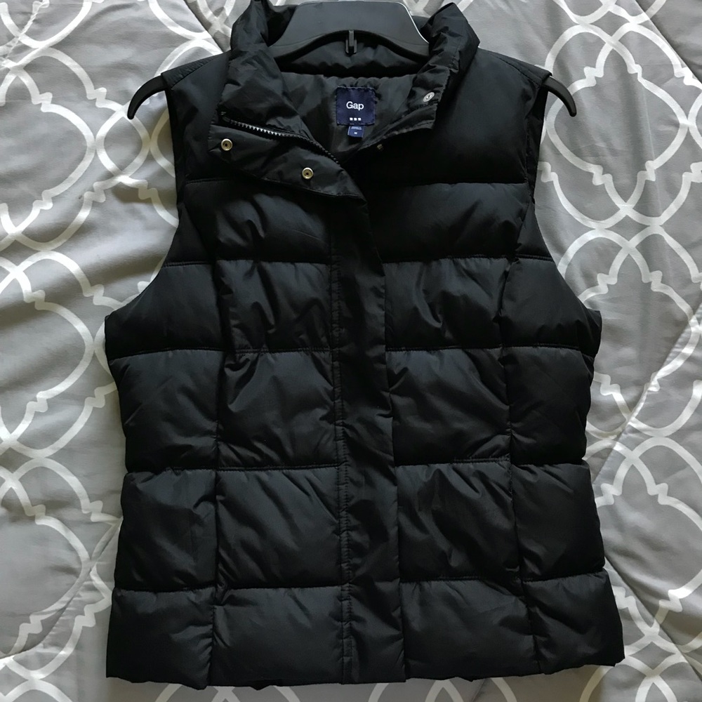 Puffer black vest